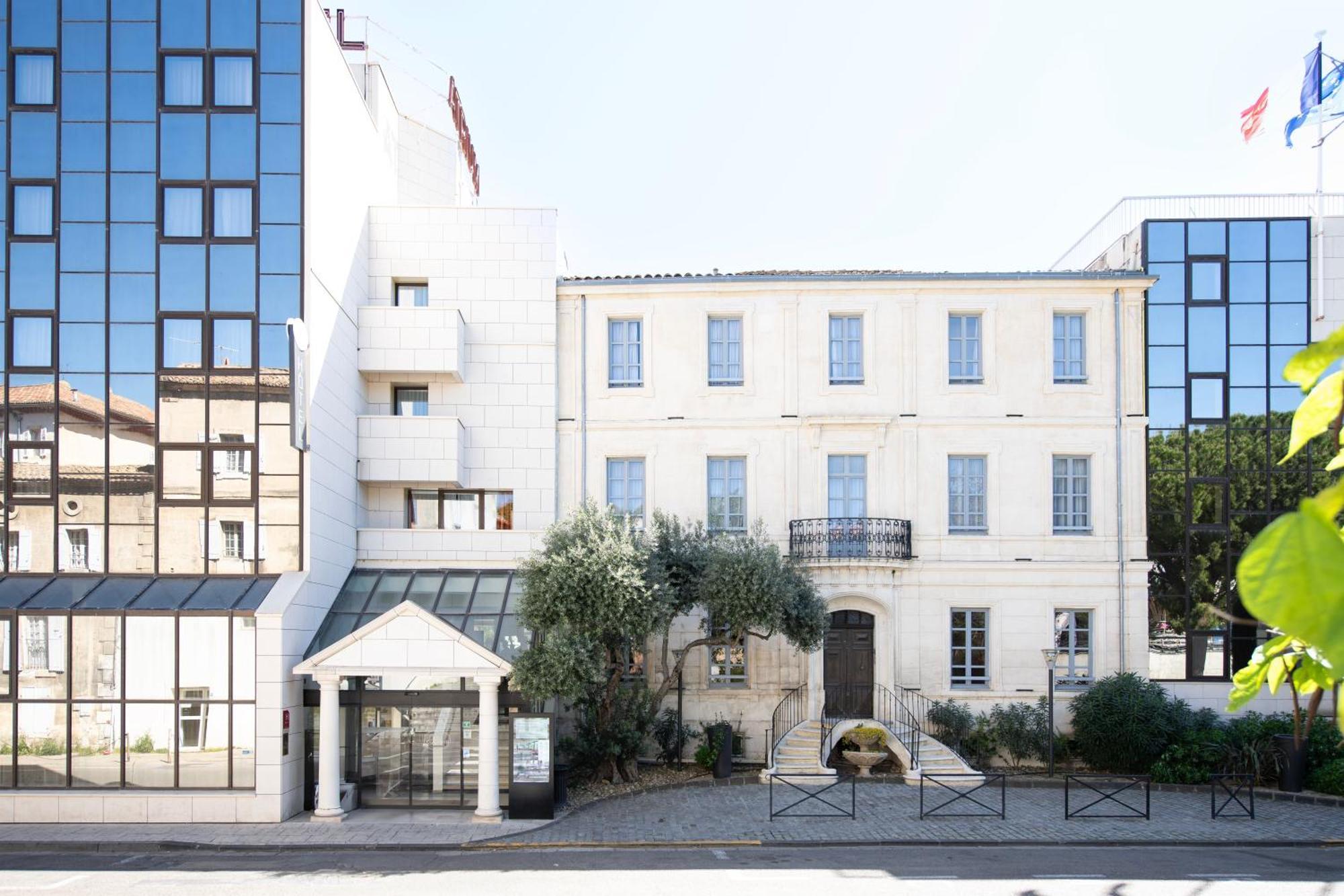 Hotel Atrium Arles Exterior foto