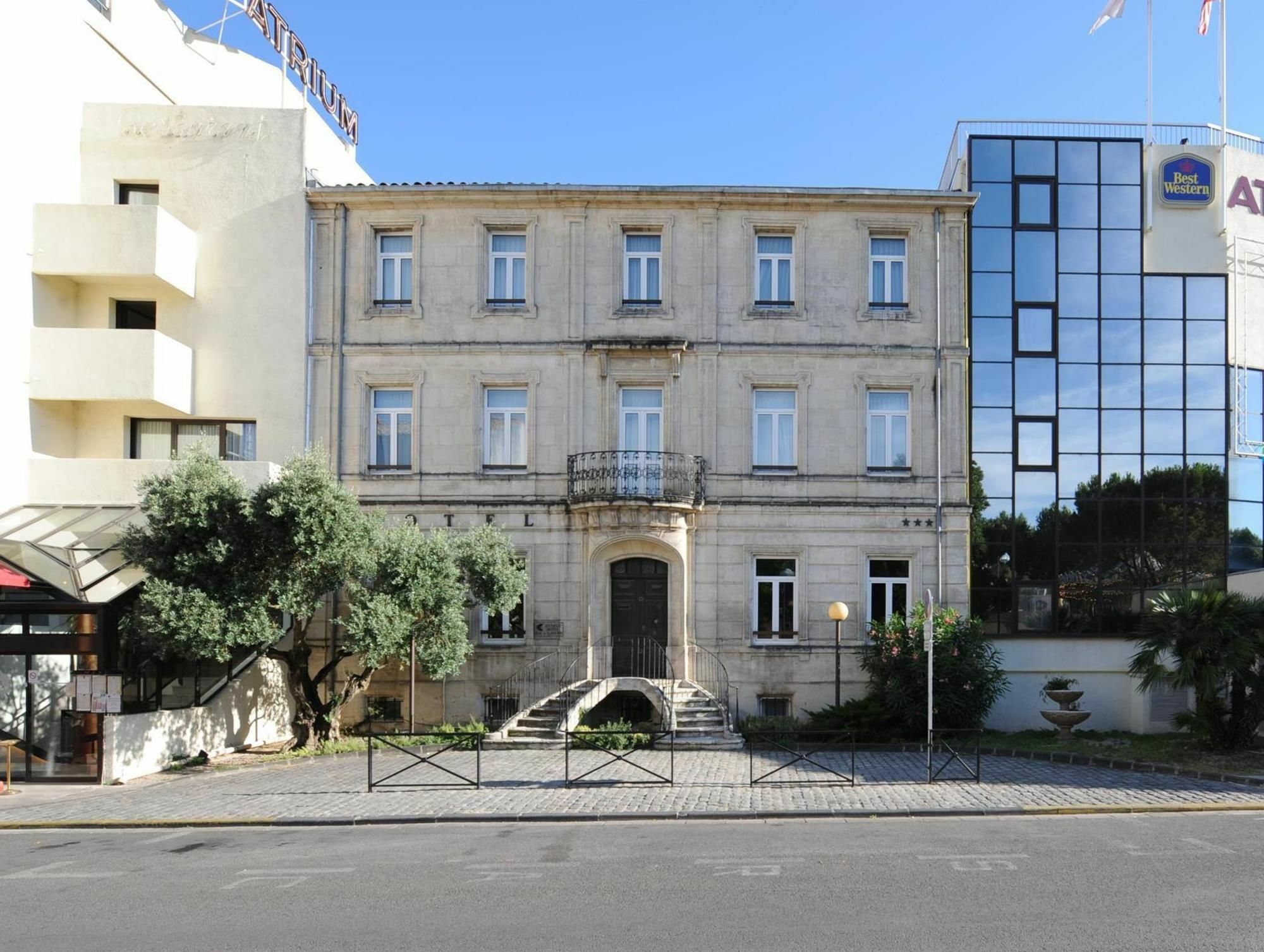 Hotel Atrium Arles Exterior foto