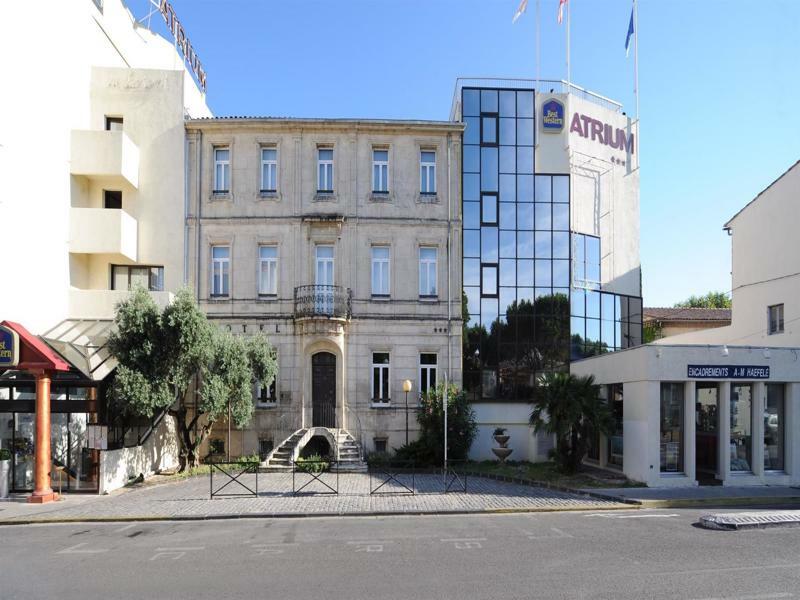 Hotel Atrium Arles Exterior foto